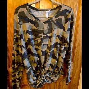 Cable & Gauge Camo print knit top w/ knotted front